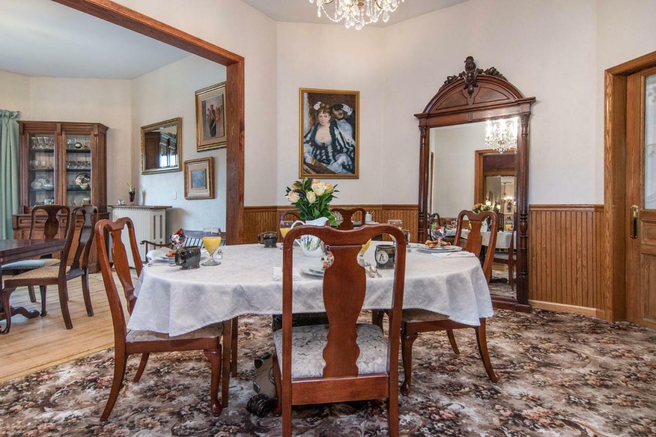 The Lamplighter Bed & Breakfast Of לודינגטון מראה חיצוני תמונה